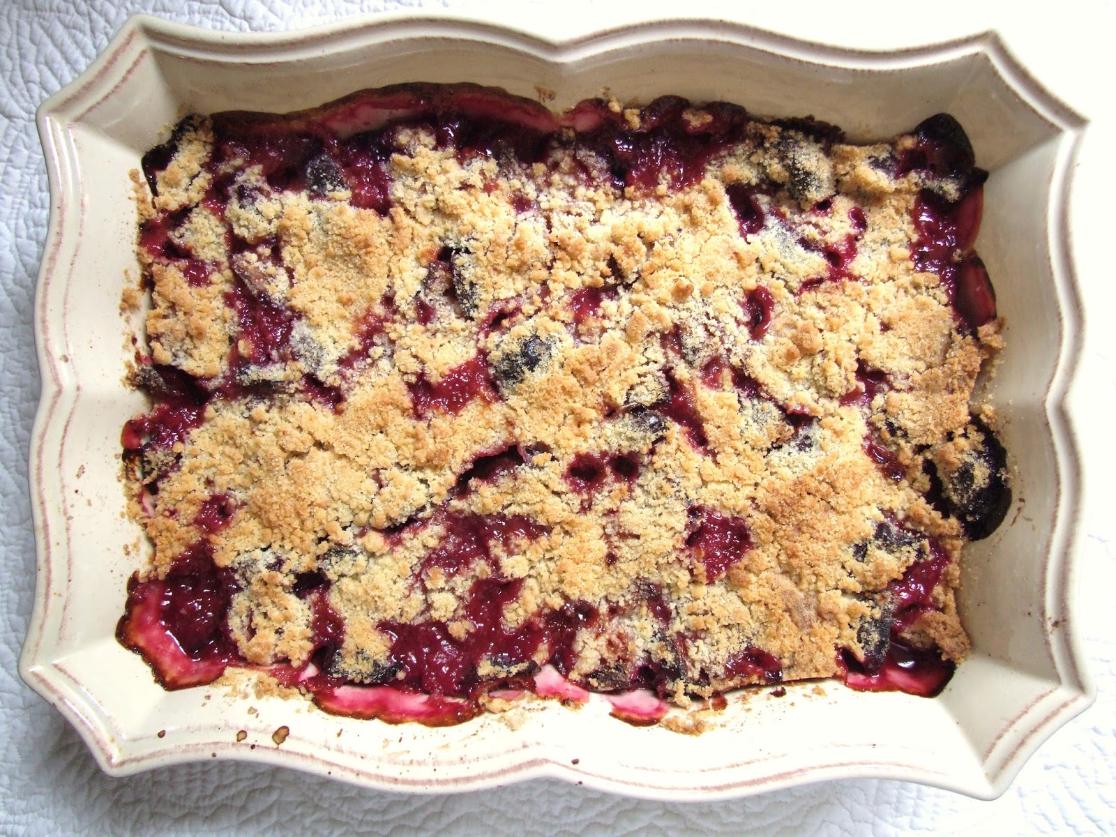 COOKING JULIA : CRUMBLE AUX QUETSCHES